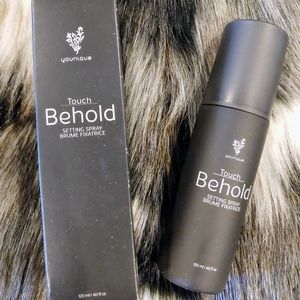 Younique Setting Spray